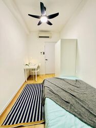 International Plaza (D2), Apartment #526391821